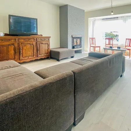 Cozy In With Kitchen * Ostend