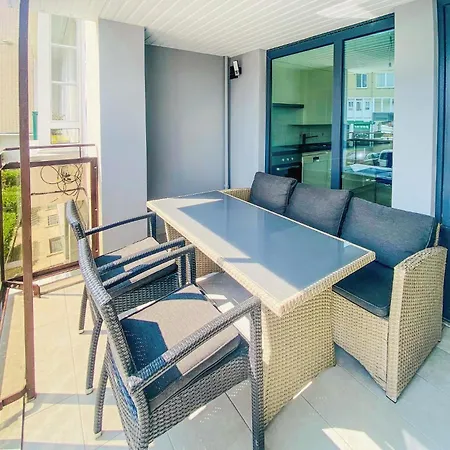 Apartment Cozy In With Kitchen Ostend